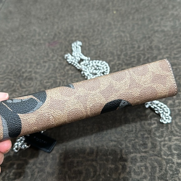 Coach Slim Crossbody Bag In Signature Canvas With Bow Print - Picture 9 of 10